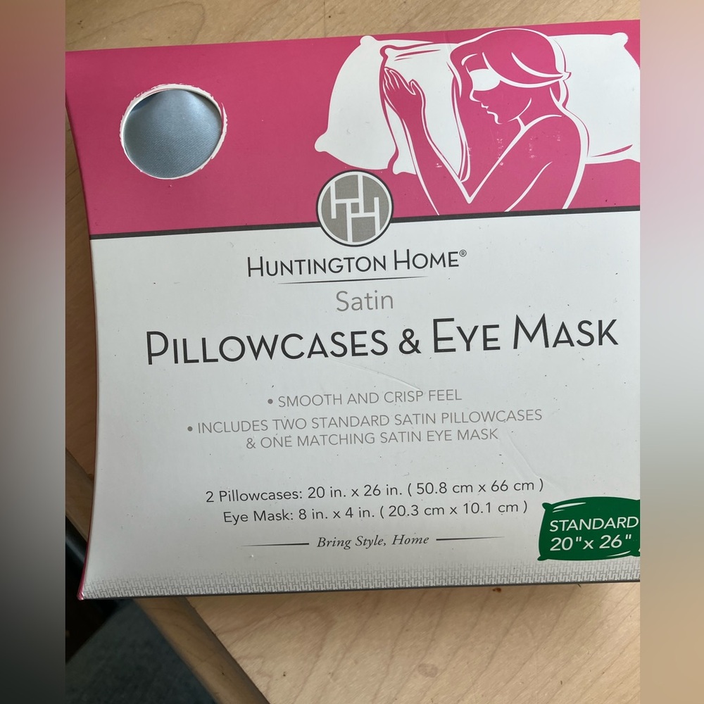 NWT Huntington Home Satin Pillowcase and eye mask